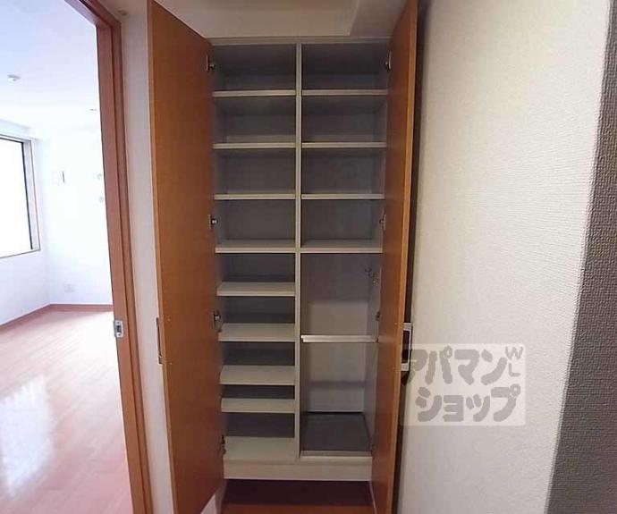 【リーガル京都二条城東】間取