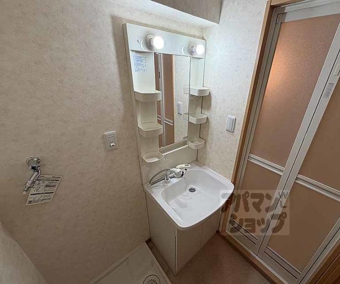 【ビレイユ眞英烏丸五条】間取