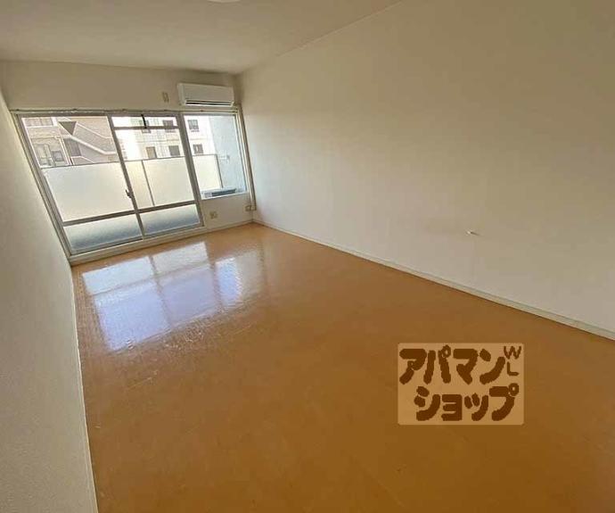 【ブリリアンスＩＴＯ】間取