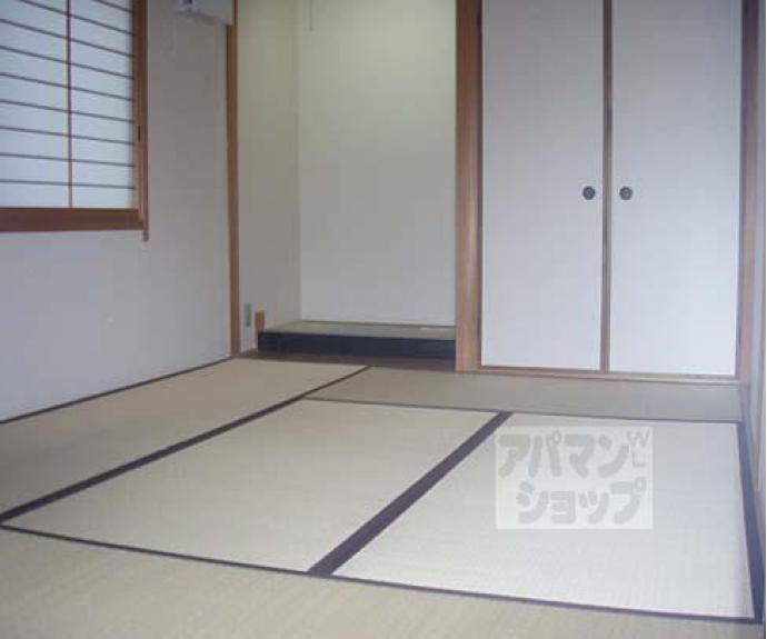 【クレール御所南】間取