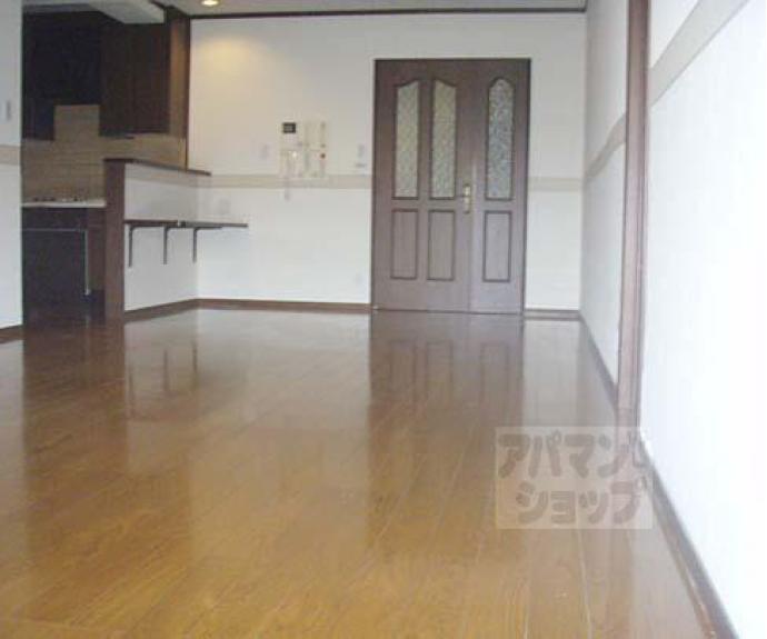 【クレール御所南】間取