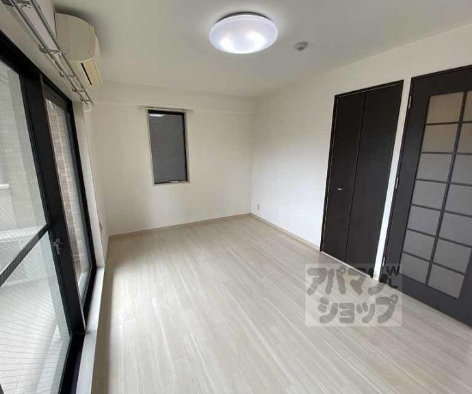 【三条ヴィラさわだ】間取