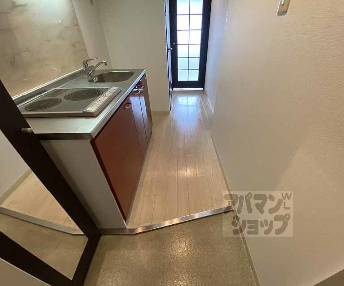 【三条ヴィラさわだ】間取