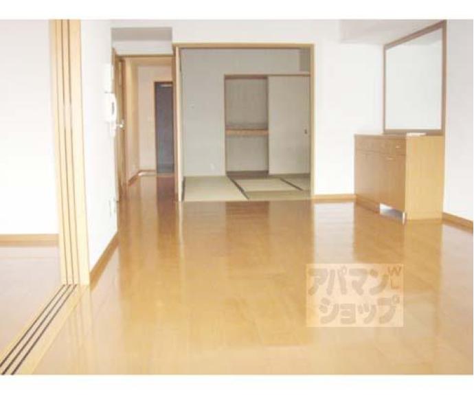 【ファヴィエ四条西洞院】間取