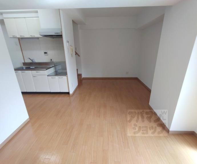 【シャトーあと村】間取