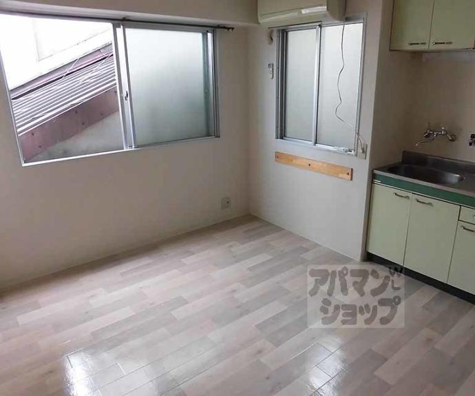 【シェモワ・３０】間取