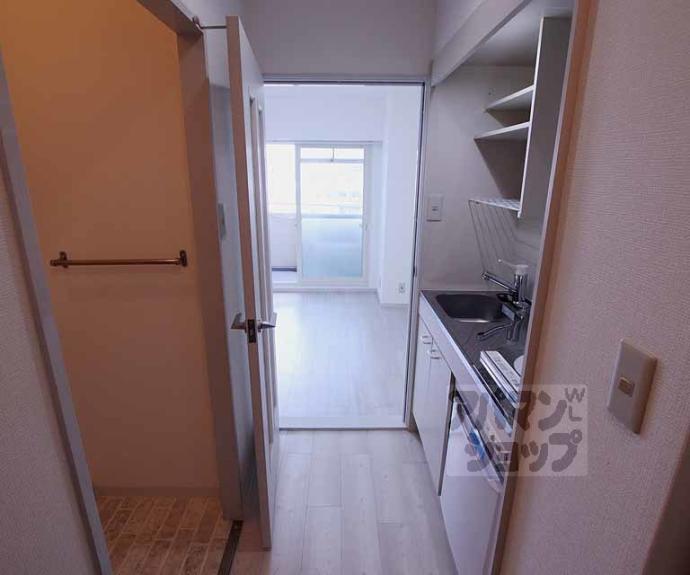 【レスポアール四条大宮】間取