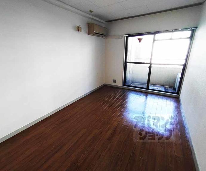 【グランバリュー御所南】間取