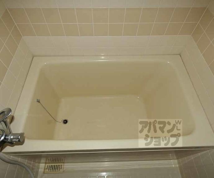 【Ｗｅｓｔ　Ｓｑｕａｒｅ】間取