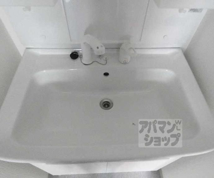 【Ｗｅｓｔ　Ｓｑｕａｒｅ】間取