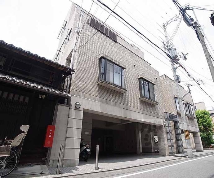 【Ｗｅｓｔ　Ｓｑｕａｒｅ】間取