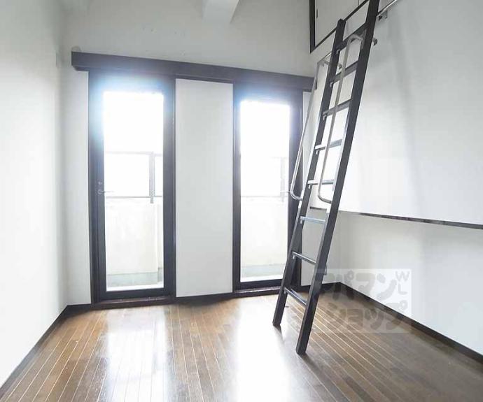 【Ｗｅｓｔ　Ｓｑｕａｒｅ】間取