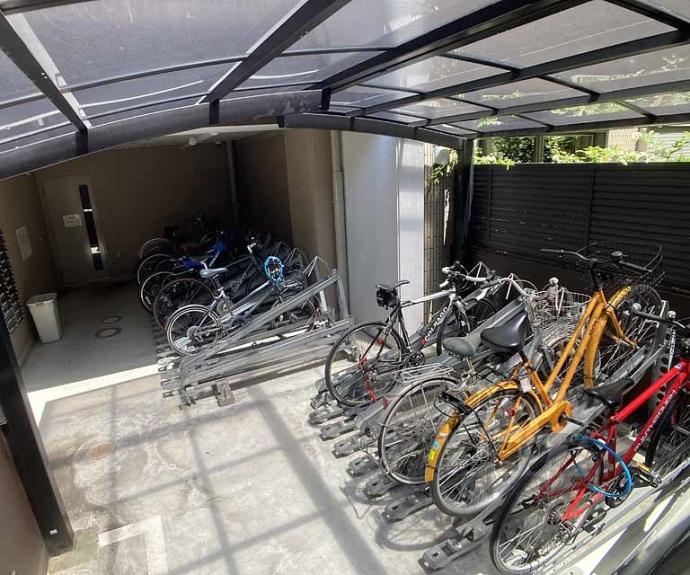 【コンフォール室町六角】間取