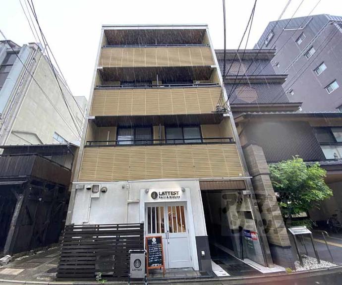 【エスカル2六角】間取