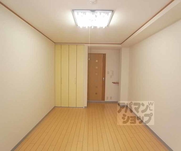 【エスカル2六角】間取