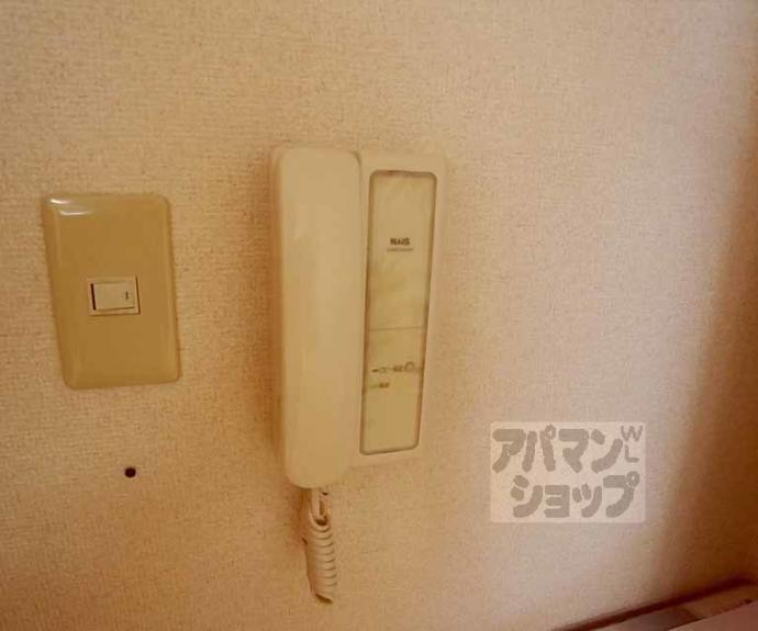 【エスカル2六角】間取
