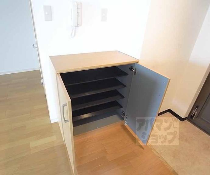 【富小路マンション】間取
