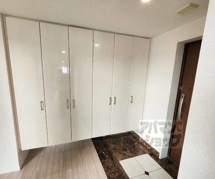 【グランクール河原町二条】間取