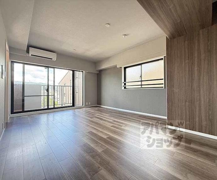 【ベルシャトウ御所南堺町】間取
