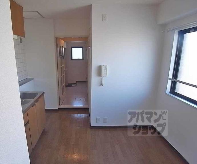 【シャルムーズ二条高倉】間取