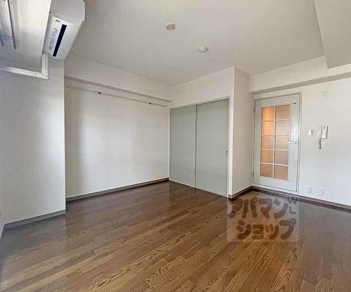 【シャルムーズ二条高倉】間取