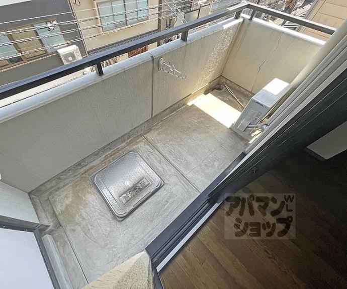 【シャルムーズ二条高倉】間取