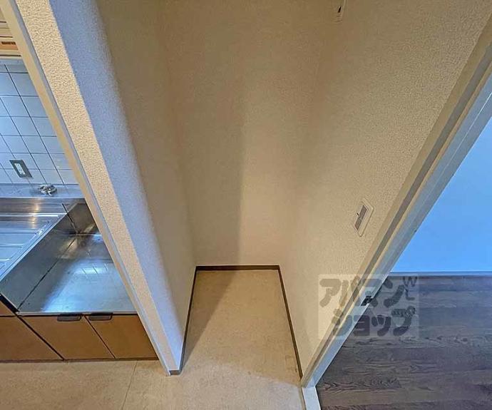 【シャルムーズ二条高倉】間取