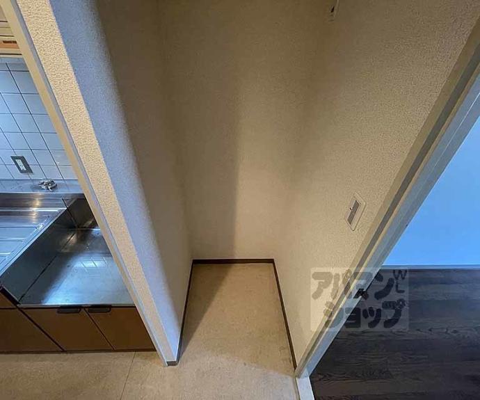 【シャルムーズ二条高倉】間取