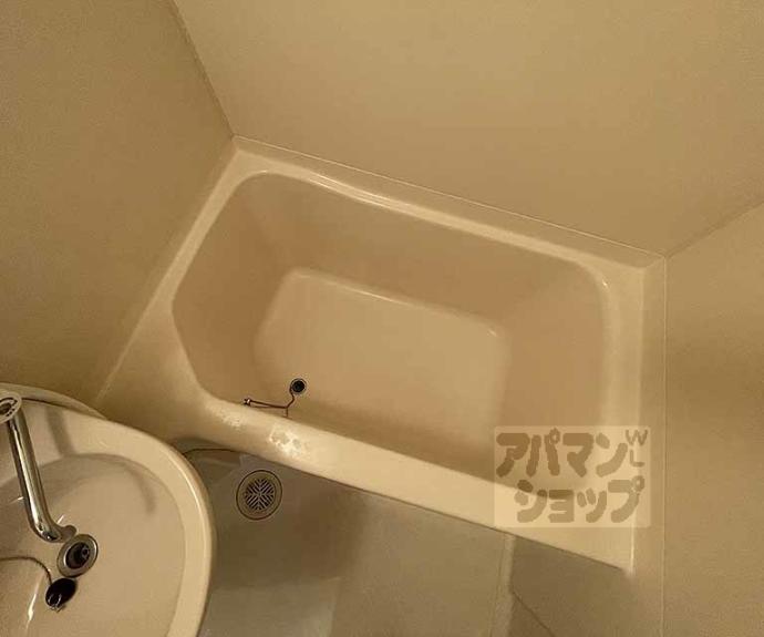 【シャルムーズ二条高倉】間取