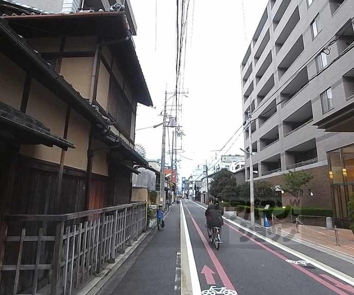 【メロディーハイム富小路蛸薬師】