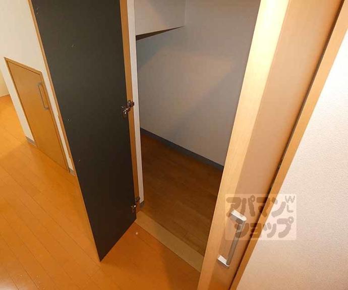 【シャンテ西洞院】間取