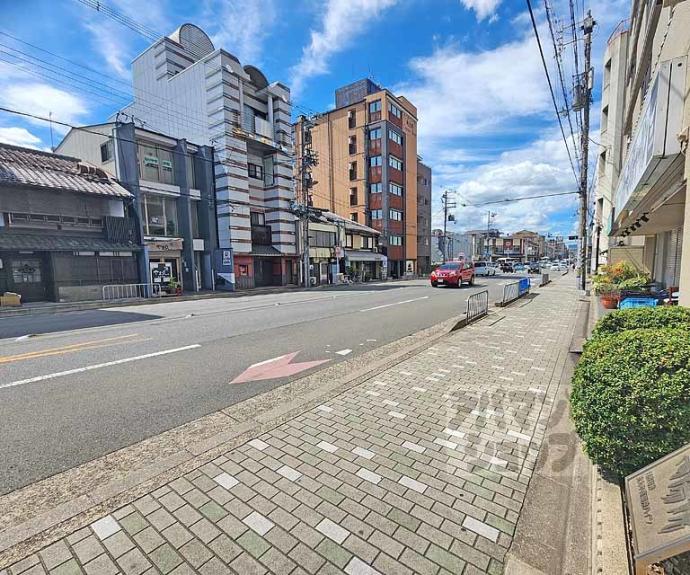 【日商岩井丸太町高陽院ハイツ】間取