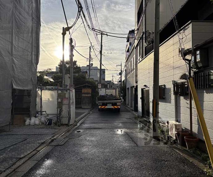 【メルシーメゾネット今出川】間取