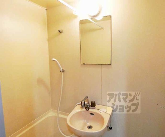 【メルシーメゾネット今出川】間取