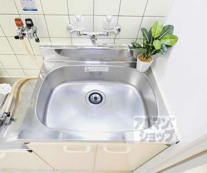 【グランタック御所西】間取