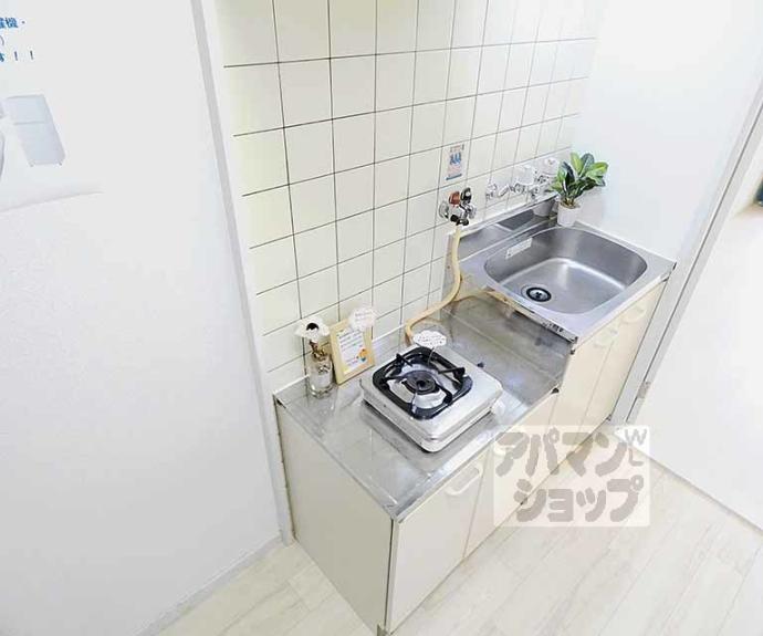 【グランタック御所西】間取