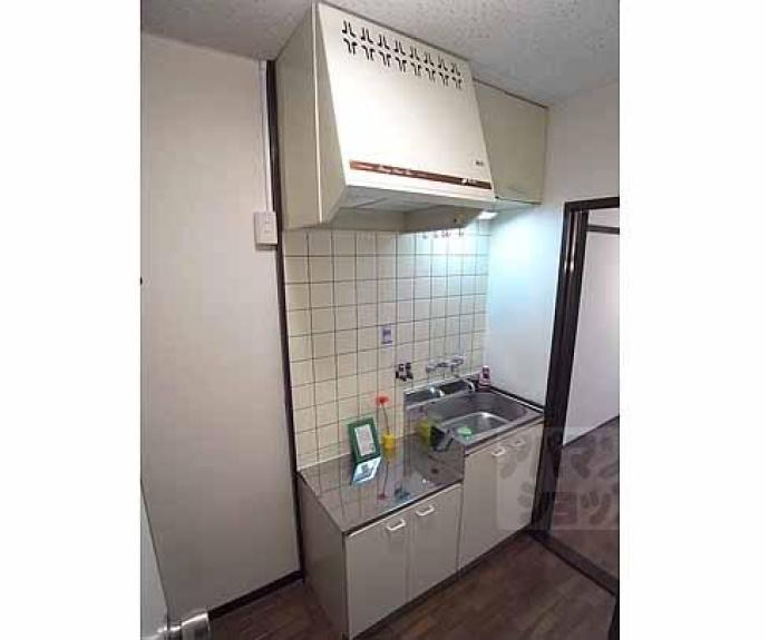 【グランタック御所西】間取