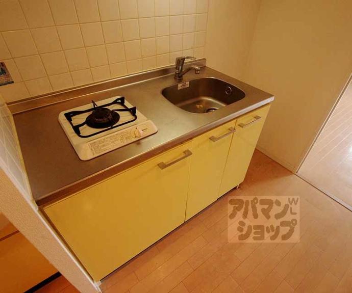 【スワンズ京都二条城北】間取