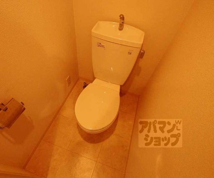 【スワンズ京都二条城北】間取