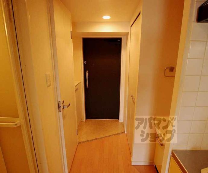 【スワンズ京都二条城北】間取