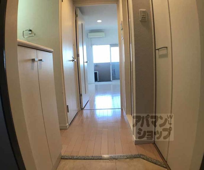 【スワンズ京都二条城北】間取