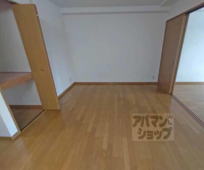 【アビターレ室町】間取