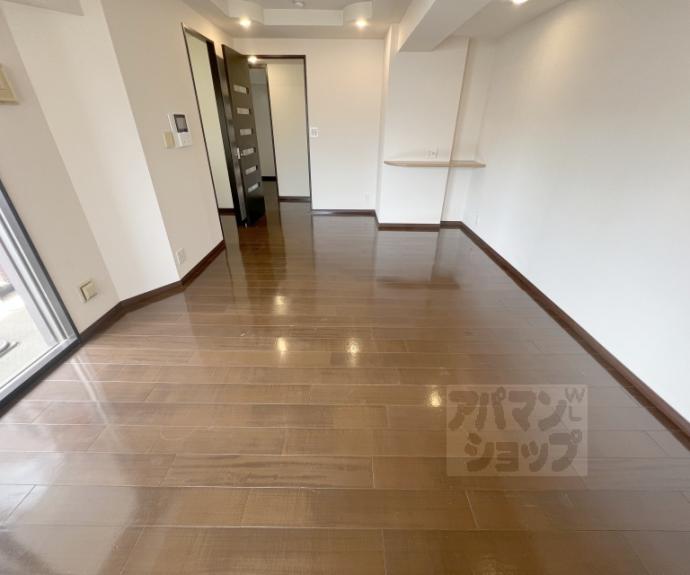 【サンマンションドゥーシェ室町冷泉町】間取
