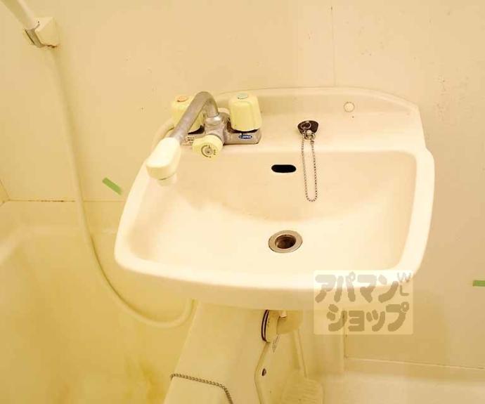 【ピラーズ御所西】間取