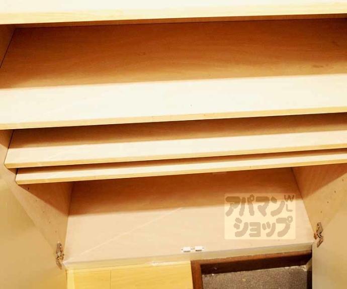 【ピラーズ御所西】間取