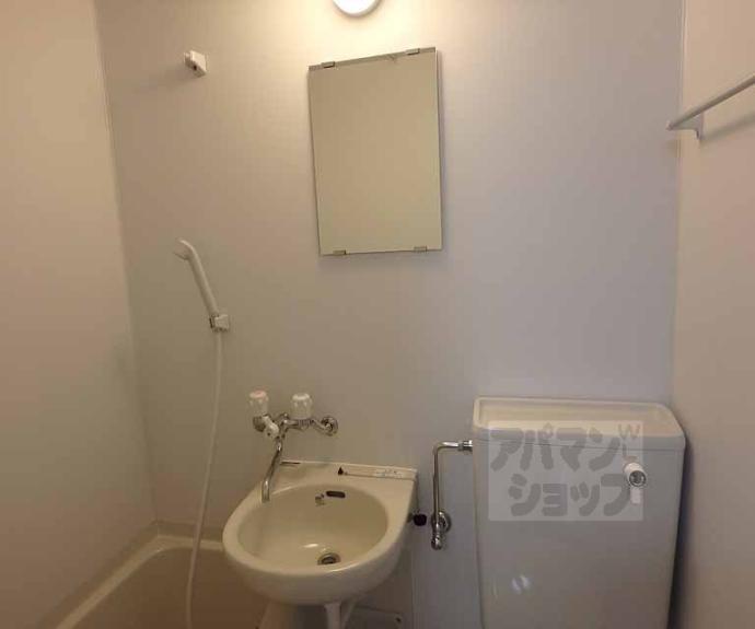 【ロイヤルレジデンス生水】間取