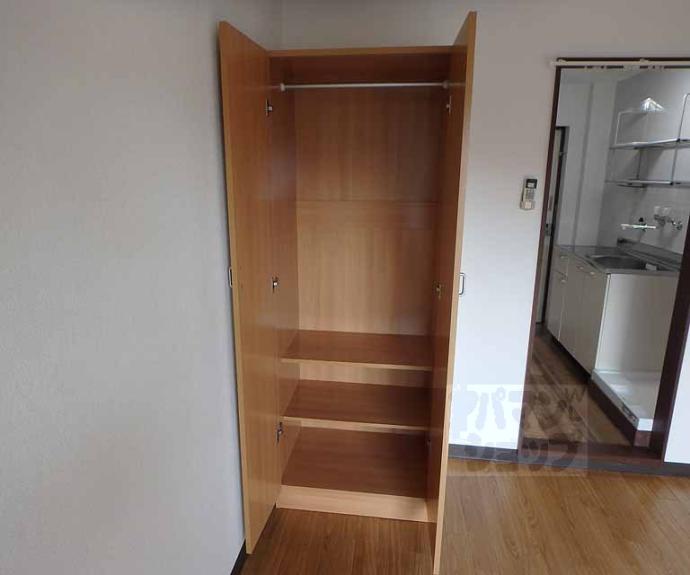 【ロイヤルレジデンス生水】間取