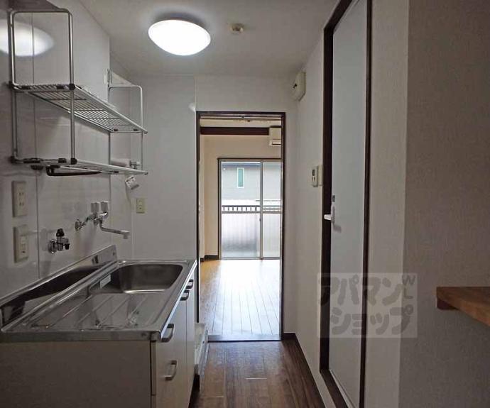 【ロイヤルレジデンス生水】間取