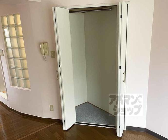 【ミリオンスクエアアパートメント544】間取