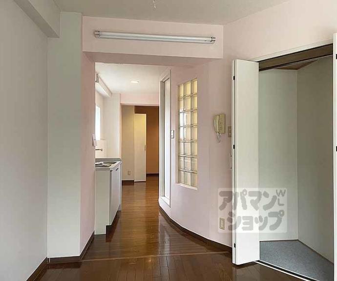 【ミリオンスクエアアパートメント544】間取